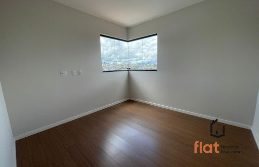 Apartamento à Venda no bairro  Coração de Jesus, Pará de Minas – 156m², 3 Quartos
