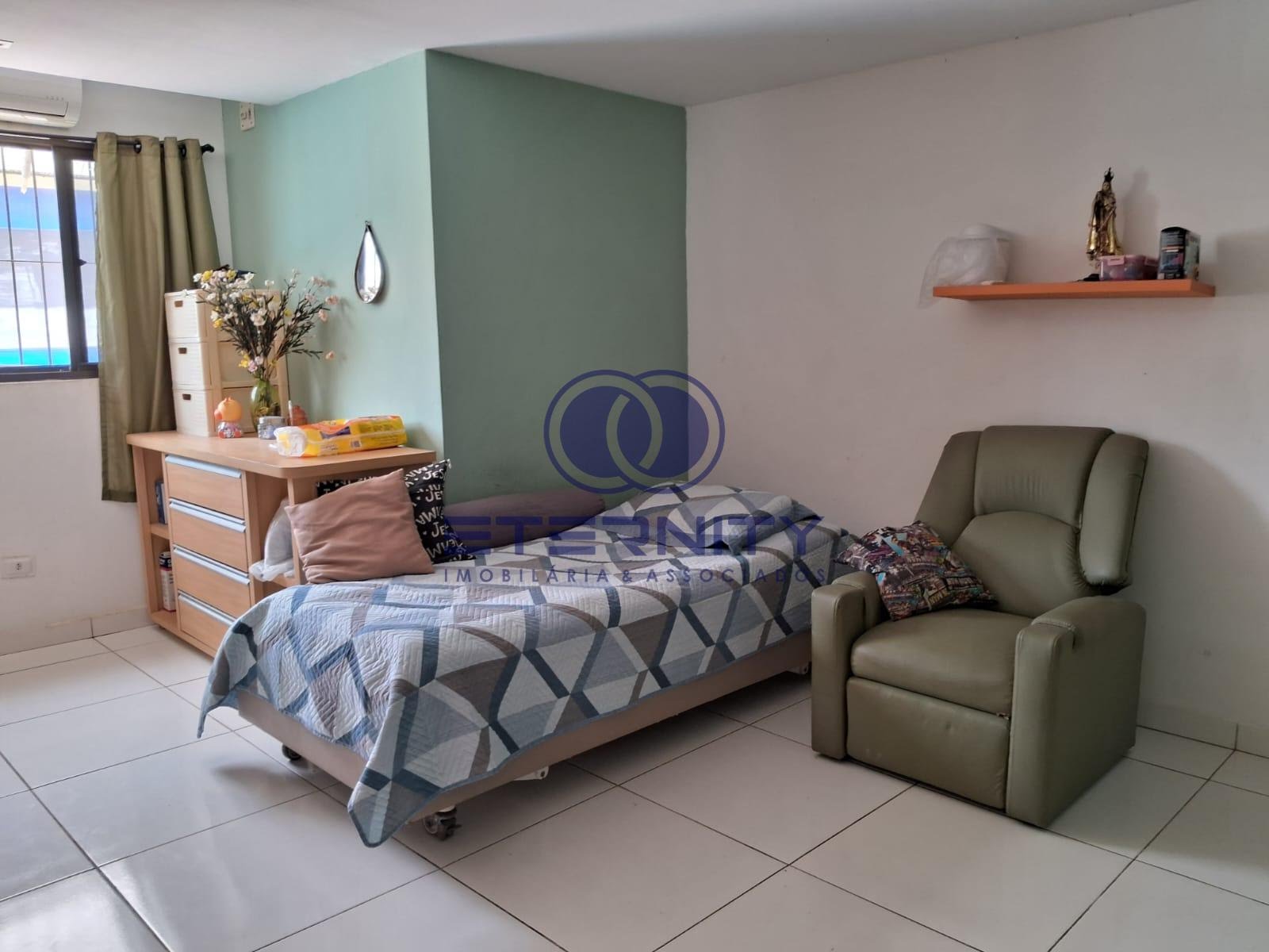 Casa à venda com 4 quartos, 2 suítes, 2 vagas e 360m² no Areias, Recife (PE) — foto 22 de 30