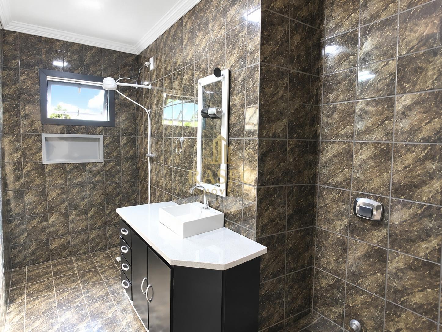 Casa para alugar com 4 quartos, 1 suíte, 2 vagas e 1m² no Primeiro de Maio, Brusque (SC) — foto 12 de 14