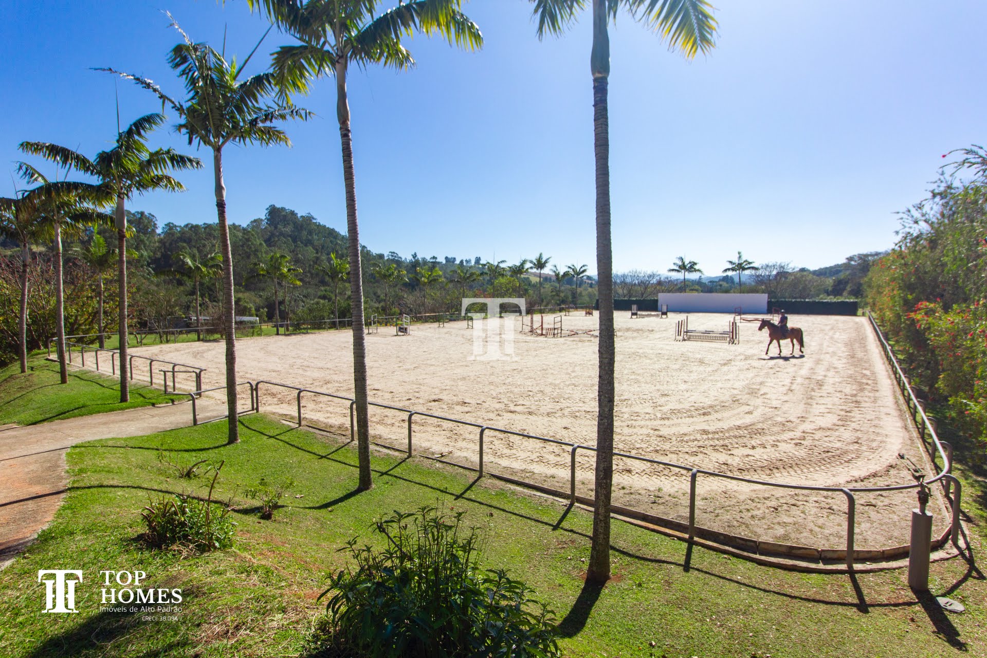 Haras à venda em Bragança Paulista São Paulo - cavalos de alta performance - sítio/fazenda completo