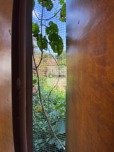 Varandão integrado a natureza