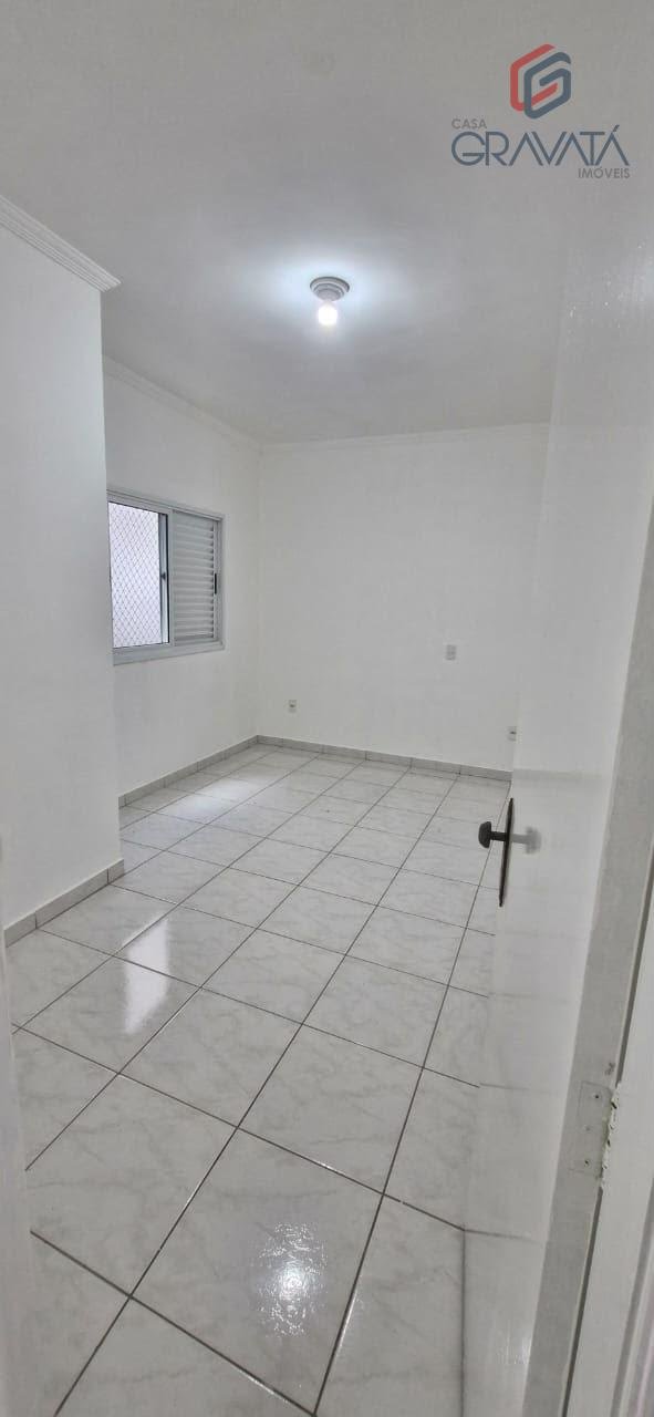 Casa à venda com 3 quartos, 1 suíte, 1 vaga e 110m² no Vila Homero Thon, Santo André (SP) — foto 10 de 14