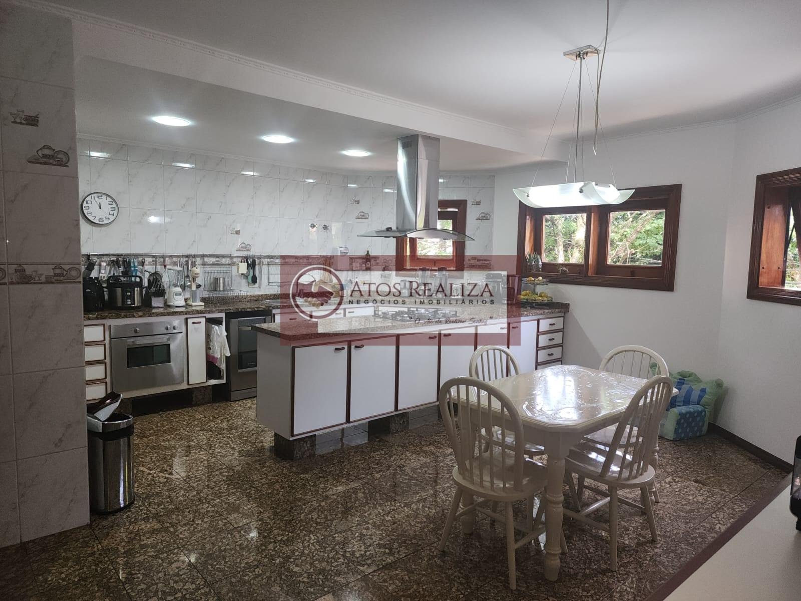 Casa à venda com 4 quartos, 4 banheiros, 7 vagas e 500m² no Bolsão de Interlagos, São Paulo (SP) — foto 15 de 30