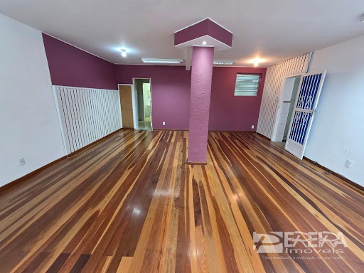 Casa Comercial em Centro  -  Nova Friburgo