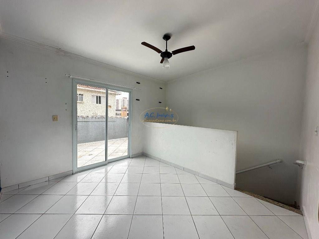 Casa à venda com 3 quartos, 1 suíte, 2 vagas e 132m² no Canto do Forte, Praia Grande (SP) — foto 27 de 30