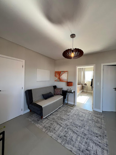 Apartamento 02 Dorm. em Balneario Perequê  -  Porto Belo