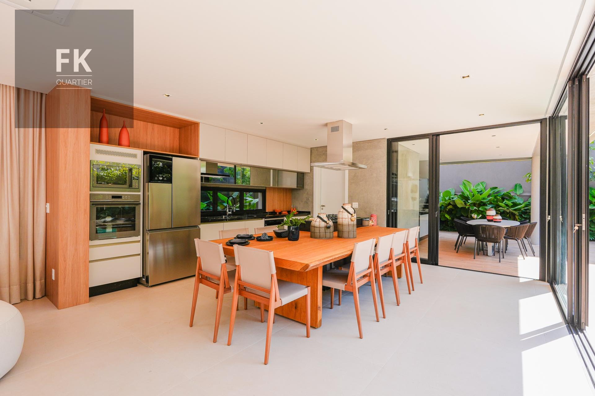 Casa à venda com 4 quartos, 4 suítes, 6 vagas e 431m² no Alphaville, Santana de Parnaíba (SP) — foto 12 de 30