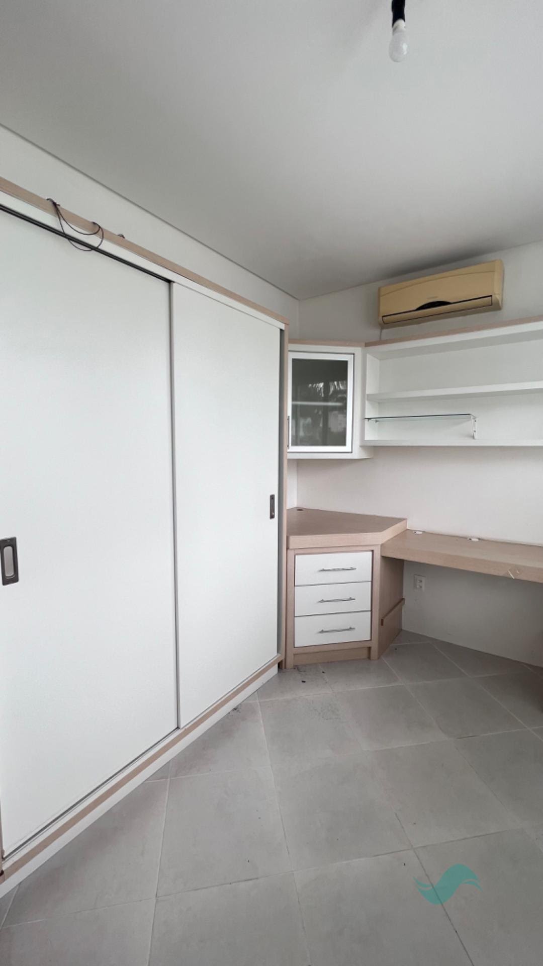 Casa à venda com 4 quartos, 3 suítes, 2 vagas e 286m² no Jurerê, Florianópolis (SC) — foto 16 de 23