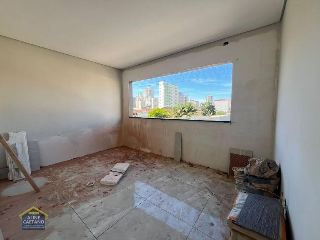 Casa à venda com 3 quartos, 3 suítes, 1 vaga e 101m² no Guilhermina, Praia Grande (SP) — foto 8 de 15