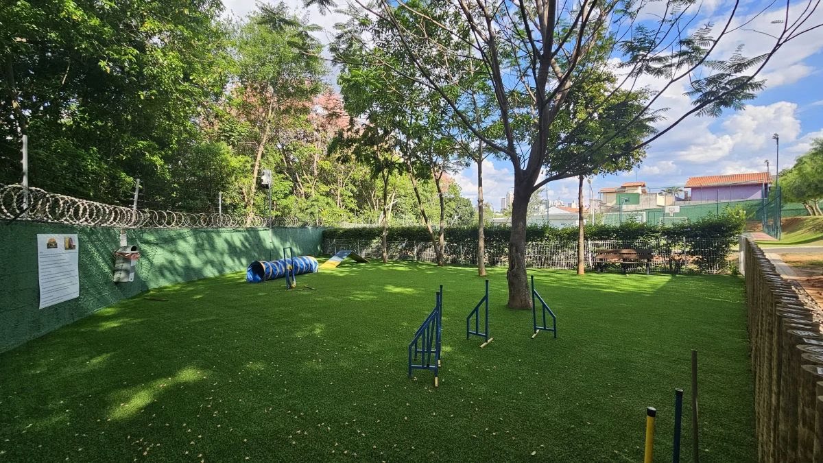 Casa à venda com 3 quartos, 3 suítes, 4 vagas e 235m² no Jardim Residencial Maria Dulce, Indaiatuba (SP) — foto 22 de 30