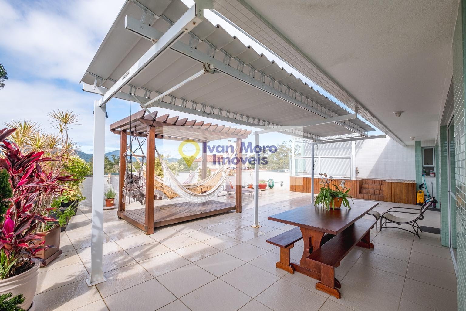 Cobertura à venda com 3 quartos, 3 suítes, 2 vagas e 265m² no Canasvieiras, Florianópolis (SC) — foto 15 de 30