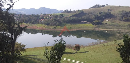 Chácara em Piracaia