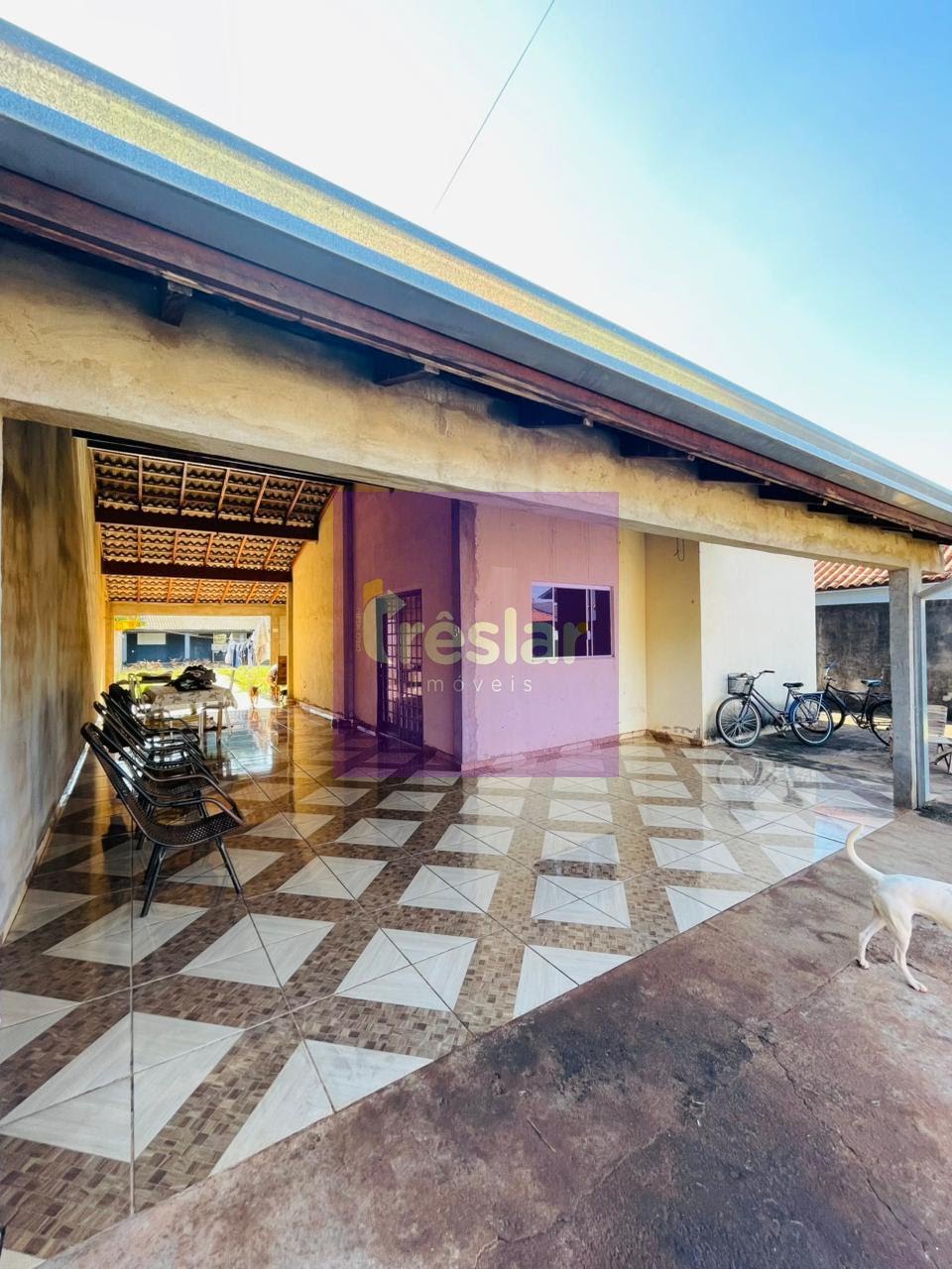 Casa à venda com 3 quartos, 2 banheiros, 5 vagas e 140m² no Jardim Guapore, Três Lagoas — foto principal