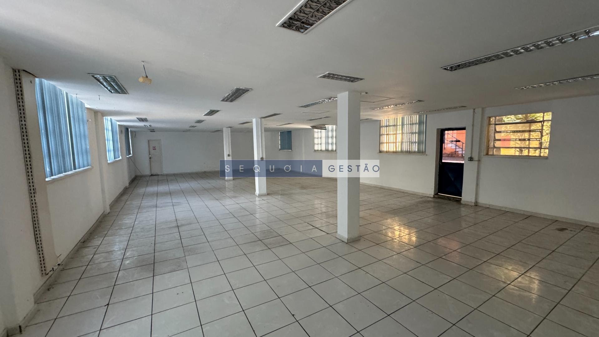 Comercial à venda com 1650m² no São Cristóvão, Rio de Janeiro (RJ) — foto 22 de 30