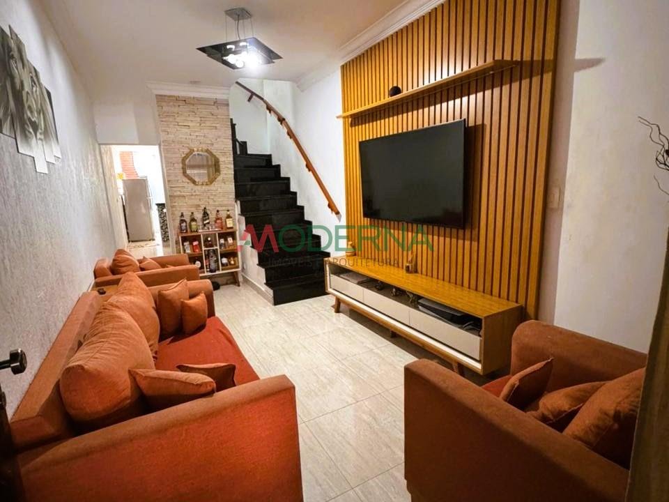 Casa à venda com 2 quartos, 2 banheiros, 1 vaga e 104m² no Paulicéia, São Bernardo do Campo — foto principal