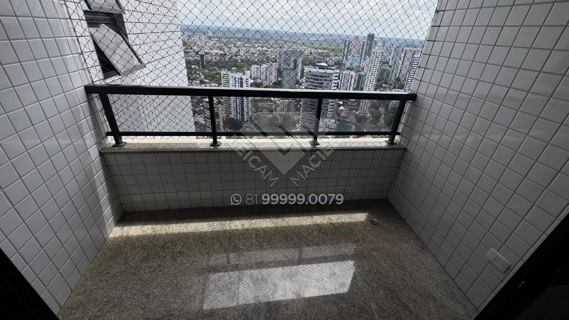 Apartamento à venda com 4 quartos, 3 suítes, 3 vagas e 205m² no Casa Forte, Recife (PE) — foto 29 de 30