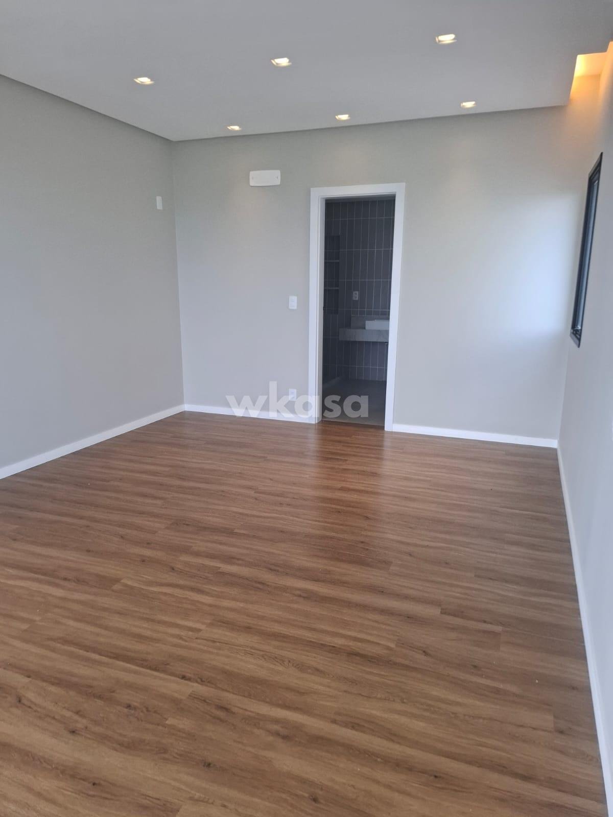 Casa à venda com 4 quartos, 3 suítes, 4 vagas e 314m² no Alphaville Jacuhy, Serra (ES) — foto 24 de 30