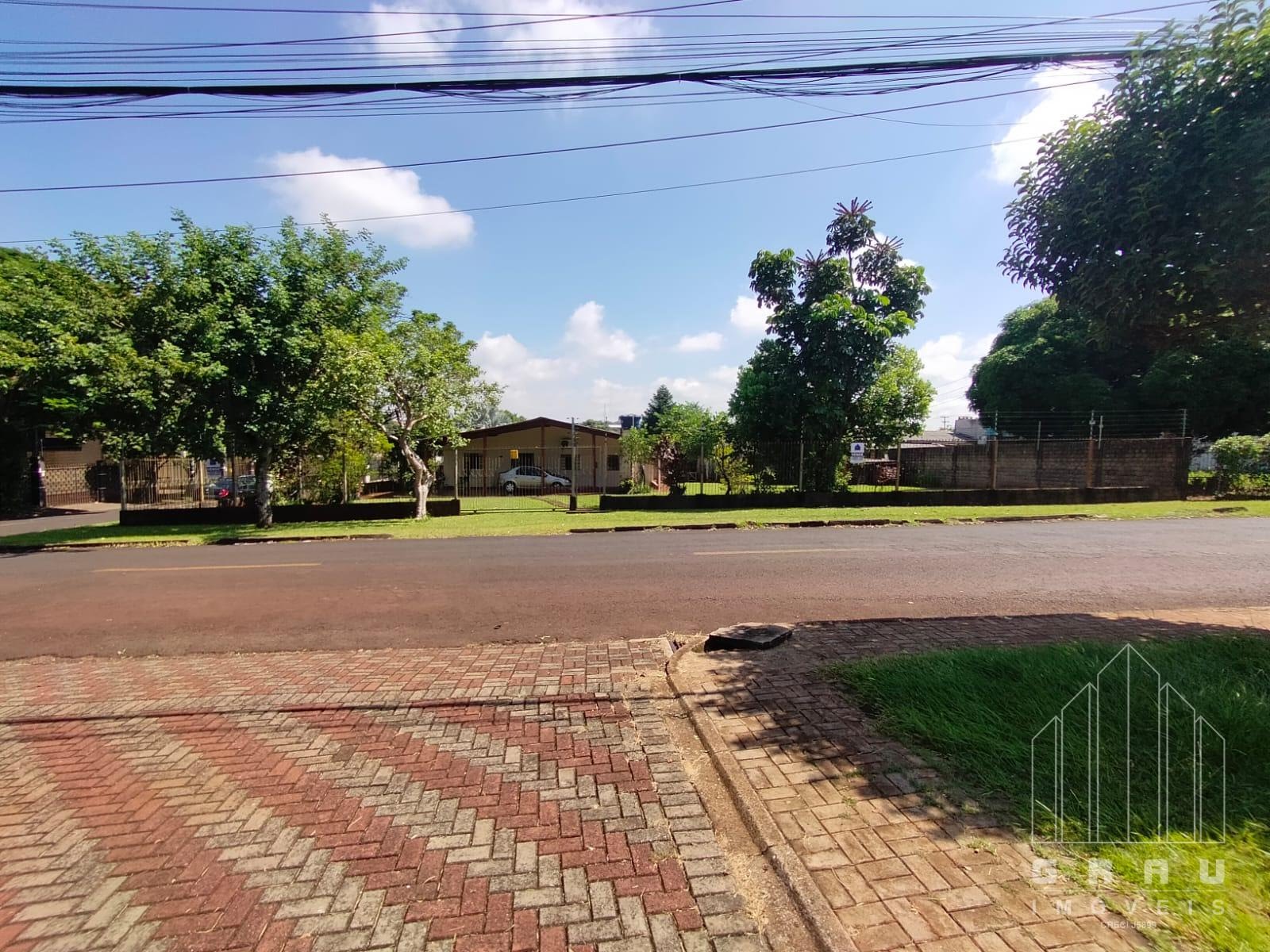 Casa no Jardim Icaray  -  Foz do Iguaçu