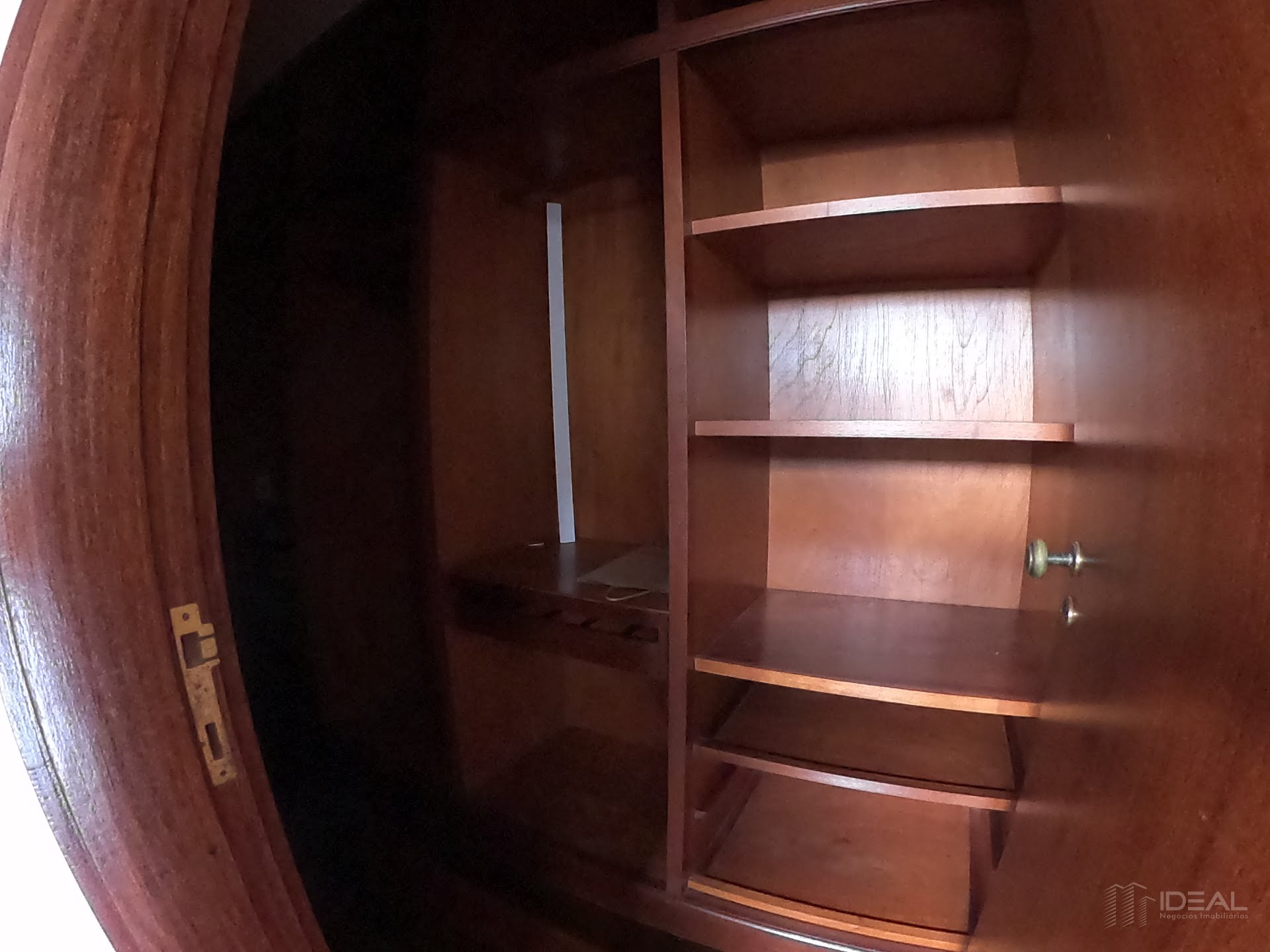 Apartamento à venda com 4 quartos, 1 suíte, 2 vagas e 270m² no Centro, Campos dos Goytacazes (RJ) — foto 28 de 30