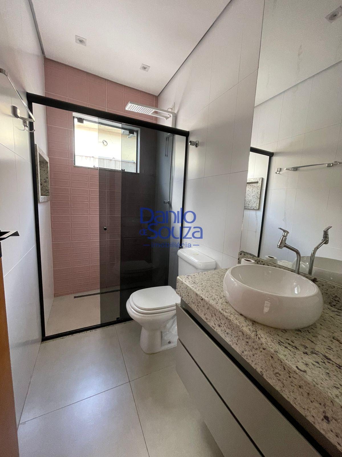 Casa à venda com 2 quartos, 1 suíte, 1 vaga e 140m² no Vila Sao Pedro, Araxá (MG) — foto 3 de 14