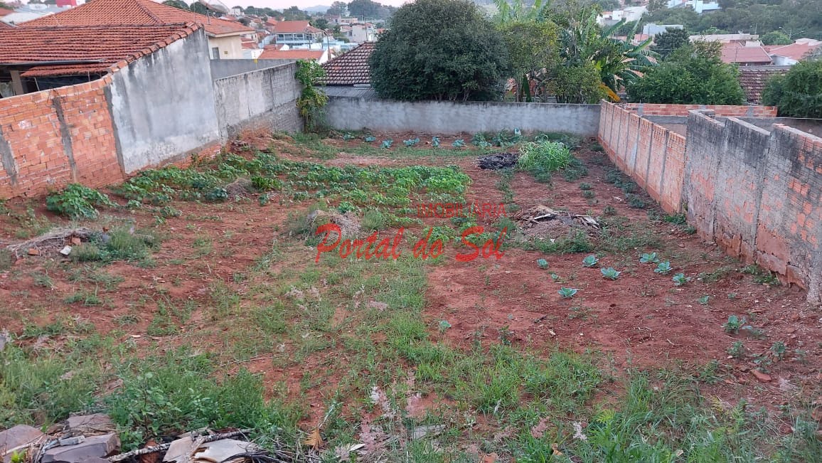 Terreno à venda com 297m² de terreno no Centro, Santo Antônio da Platina (PR) — foto 2 de 3