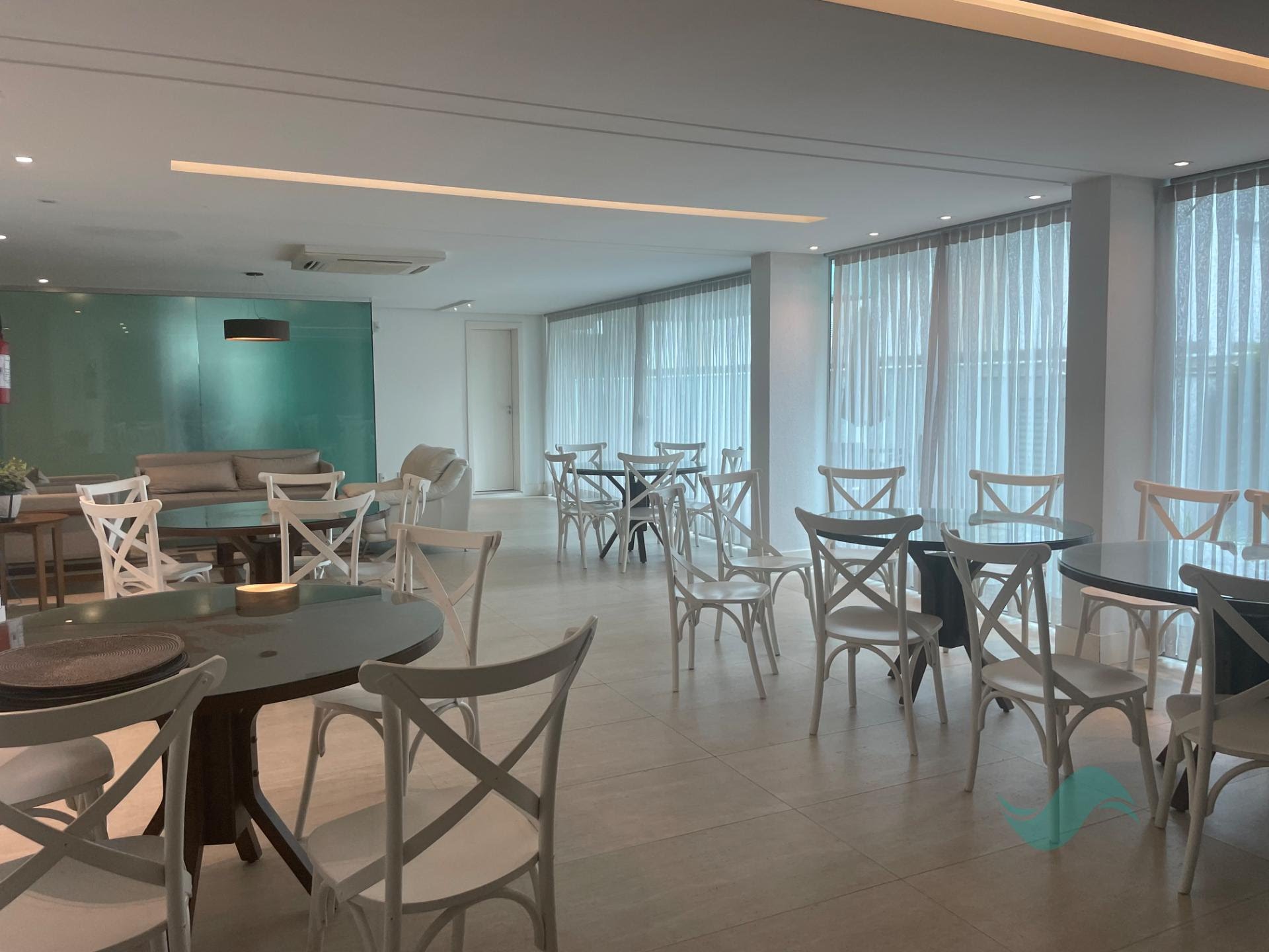 Cobertura à venda com 3 quartos, 3 banheiros, 2 vagas e 214m² no Jurerê, Florianópolis (SC) — foto 21 de 22