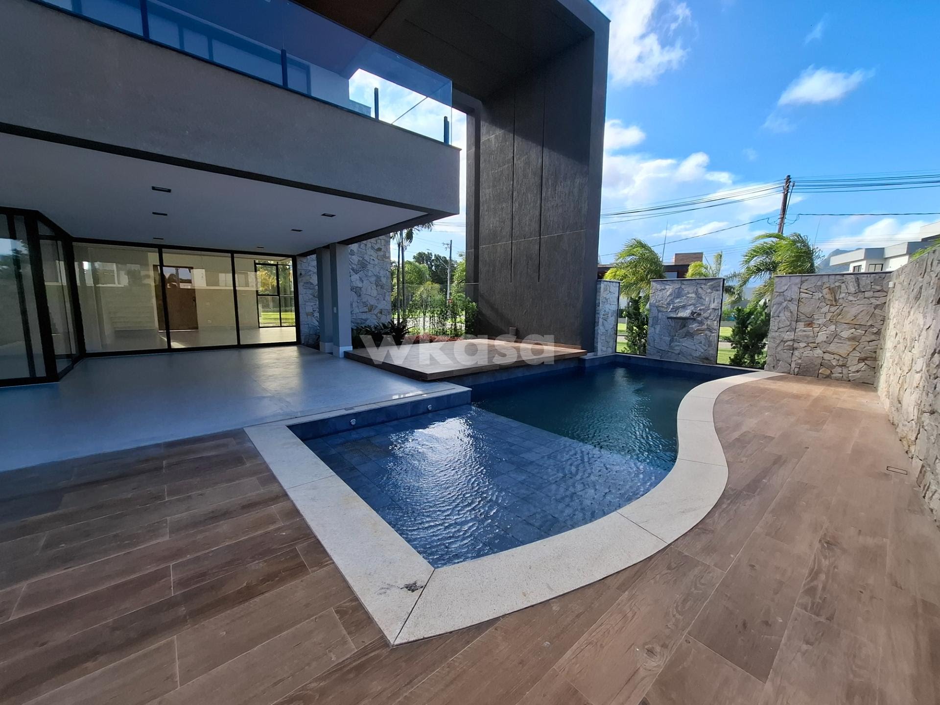 Casa à venda com 4 quartos, 4 suítes, 3 vagas e 423m² no Alphaville Jacuhy, Serra (ES) — foto 20 de 30