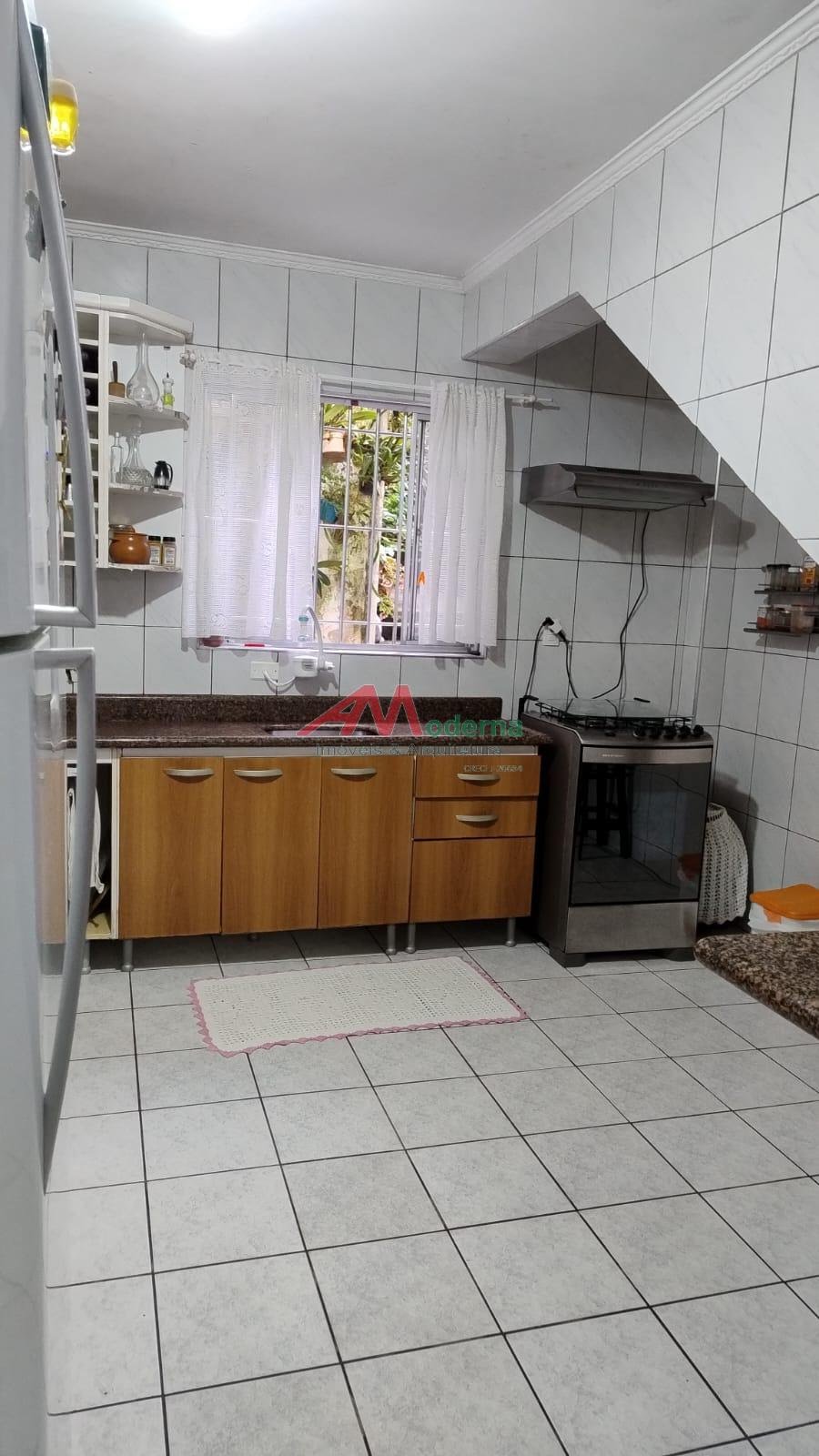 Casa à venda com 3 quartos, 2 banheiros, 2 vagas e 261m² no Vila Assis Brasil, Mauá (SP) — foto 13 de 29