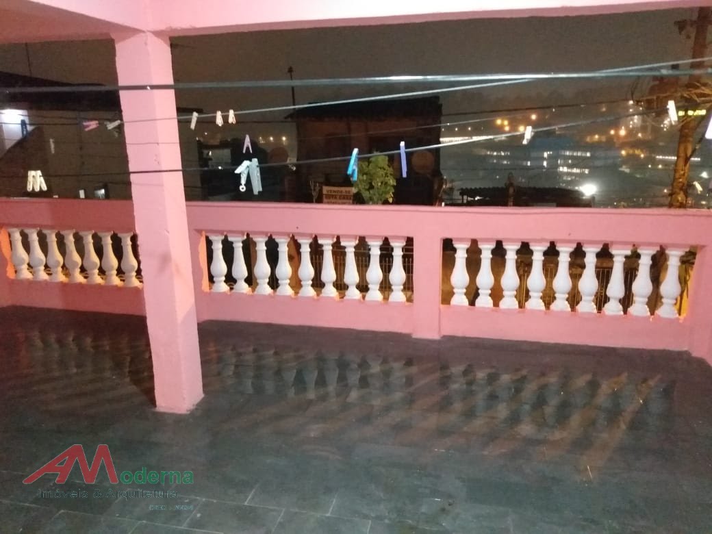 Casa à venda com 4 quartos, 1 suíte, 2 vagas e 220m² no Demarchi, São Bernardo do Campo (SP) — foto 14 de 20