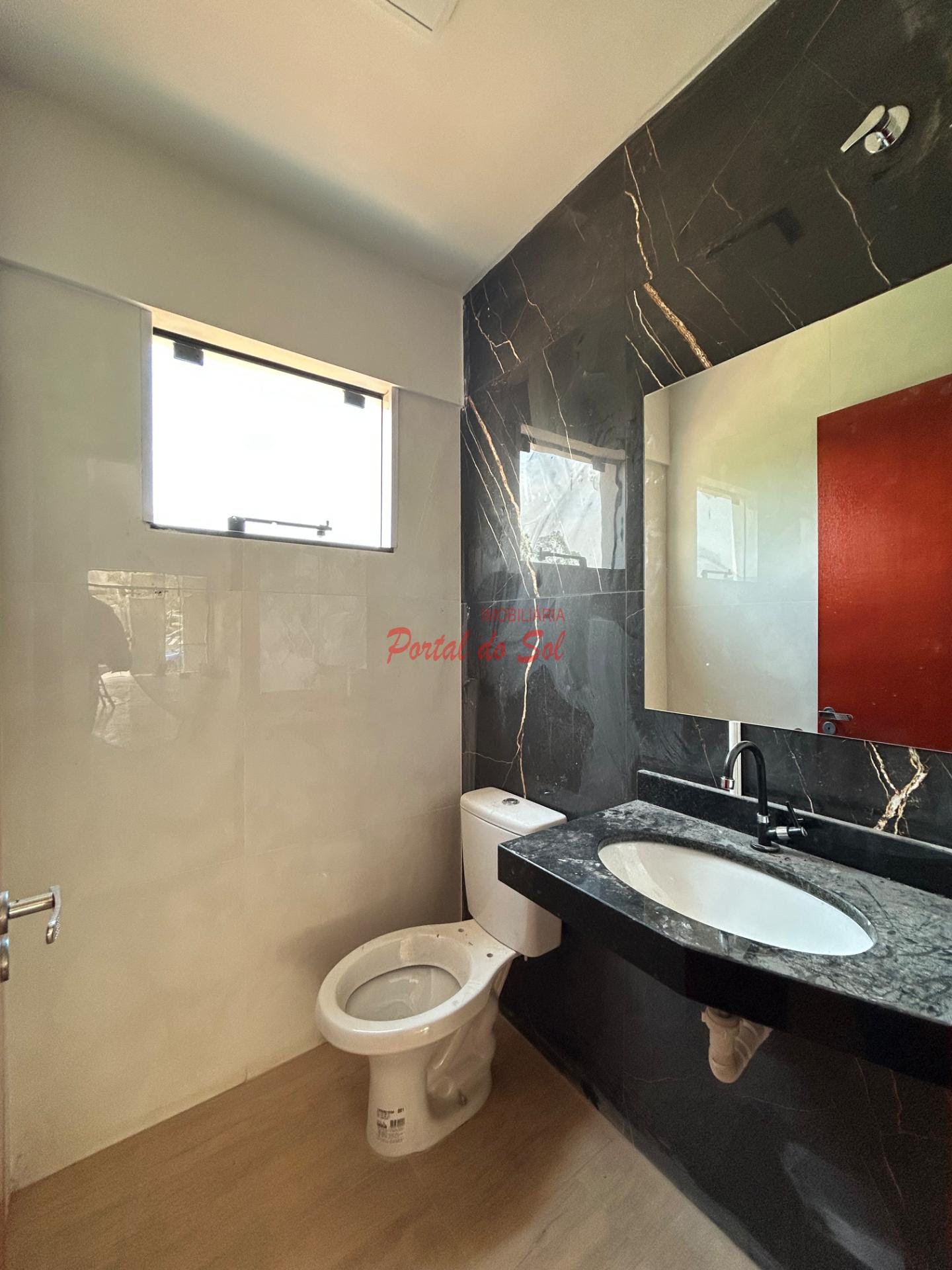 Comercial para alugar com 2 banheiros e 83m² no Jardim Tarumãs, Santo Antônio da Platina (PR) — foto 5 de 6