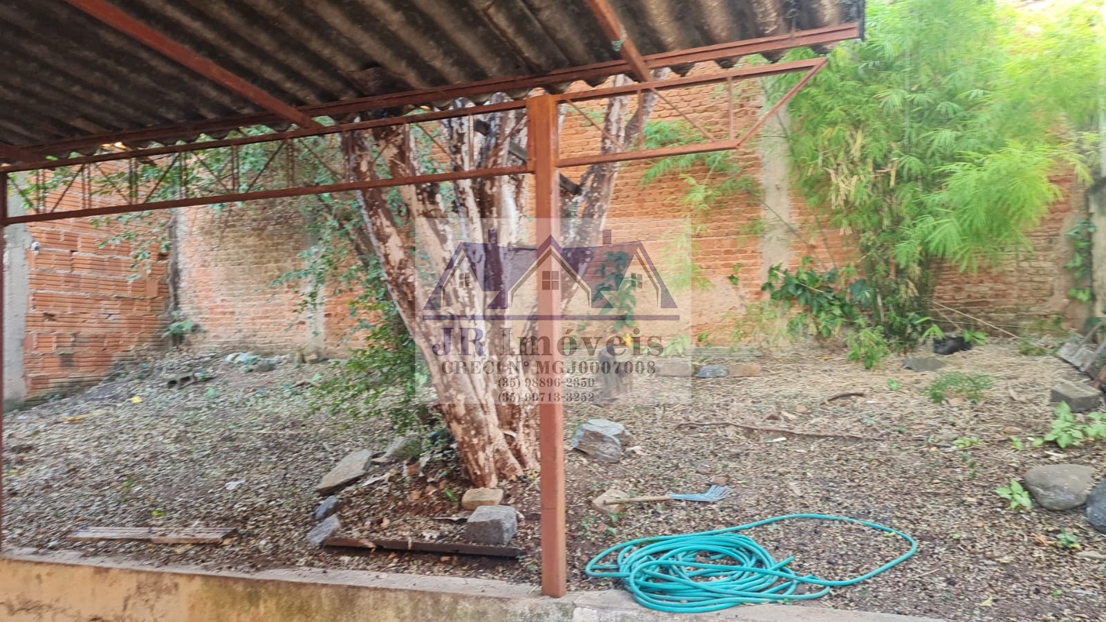 Casa à venda com 2 quartos, 1 banheiro, 2 vagas e 189m² no Vila Isabel, Itajubá (MG) — foto 7 de 29
