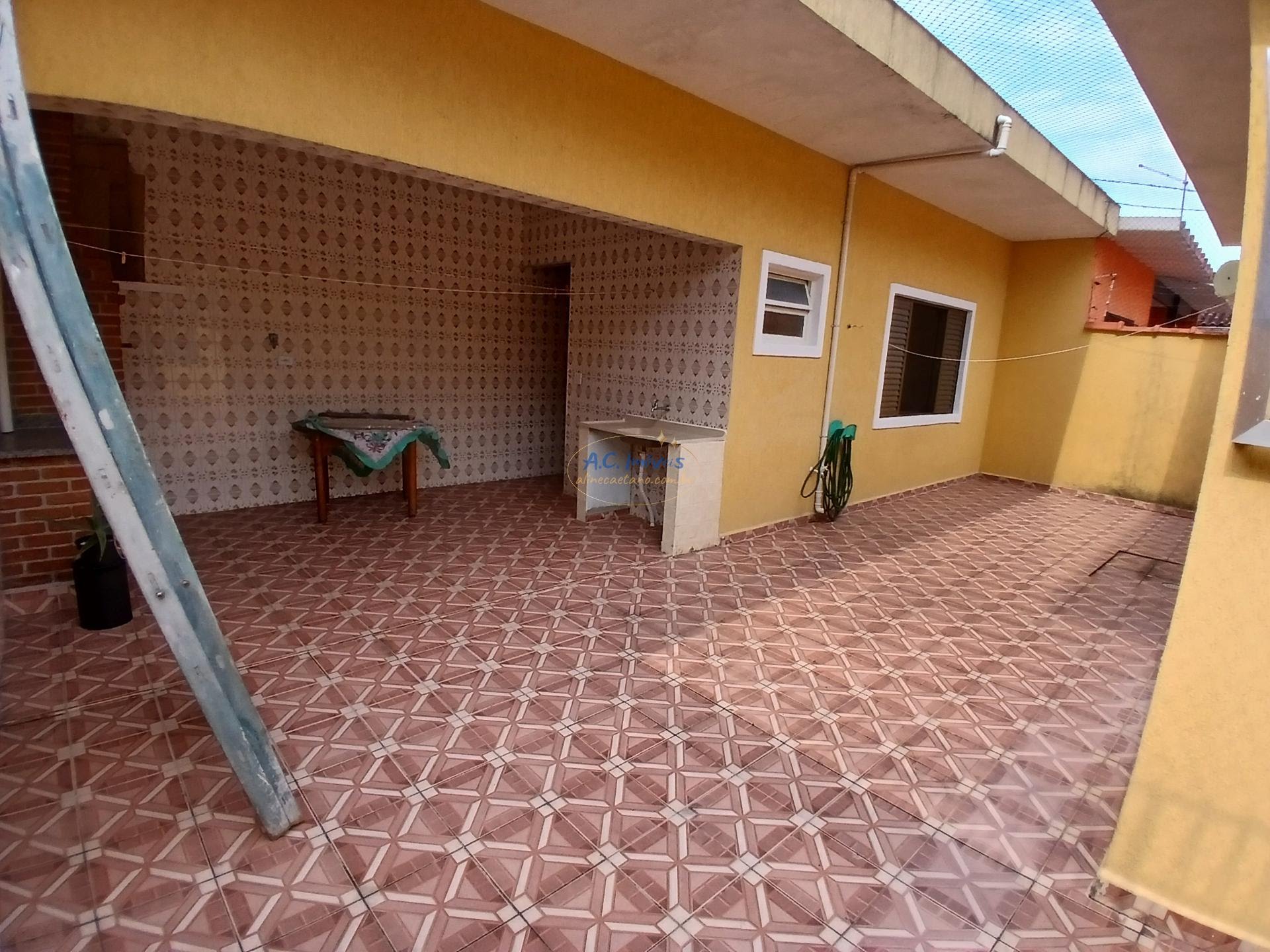 Casa à venda com 3 quartos, 1 suíte, 4 vagas e 130m² no Caiçara, Praia Grande (SP) — foto 21 de 30