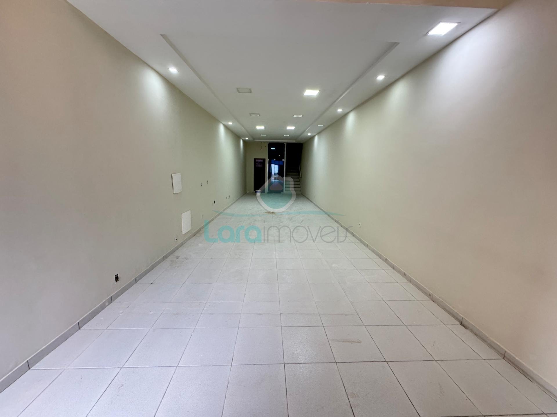 Comercial para alugar com 2 banheiros e 125m² no Centro, Macaé (RJ) — foto 7 de 17
