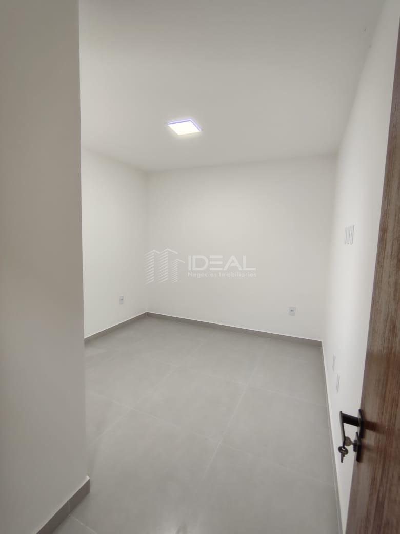 Casa à venda com 3 quartos, 1 suíte, 2 vagas e 108m² no Parque Sao Benedito, Campos dos Goytacazes (RJ) — foto 15 de 20