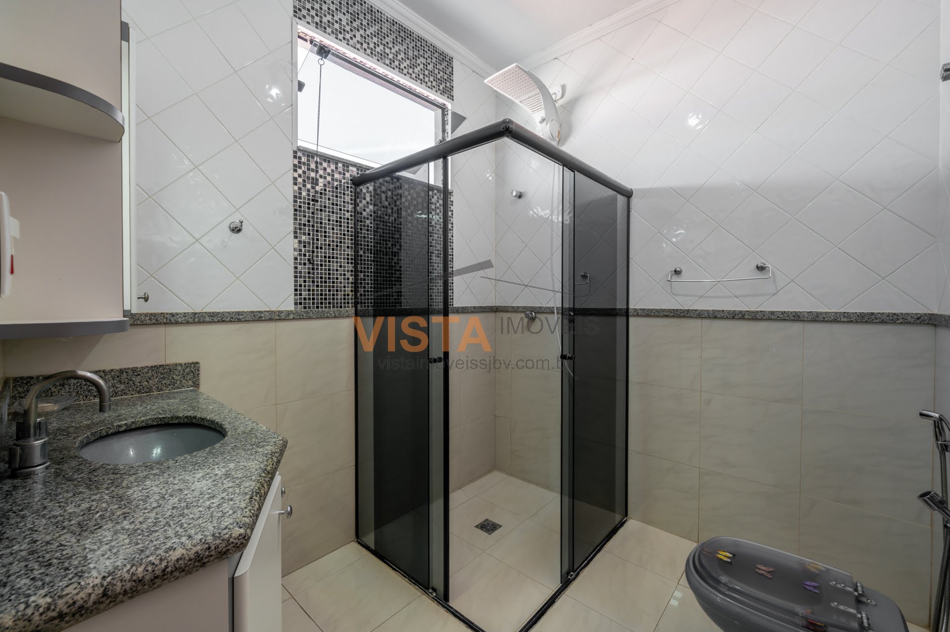 Casa à venda com 3 quartos, 1 suíte, 4 vagas e 300m² no Jardim Priscila, São João da Boa Vista (SP) — foto 9 de 13