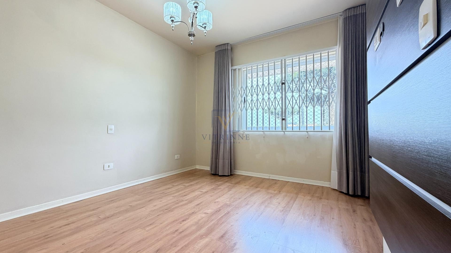Casa à venda com 3 quartos, 1 suíte, 3 vagas e 251m² no Bom Retiro, Curitiba (PR) — foto 21 de 30