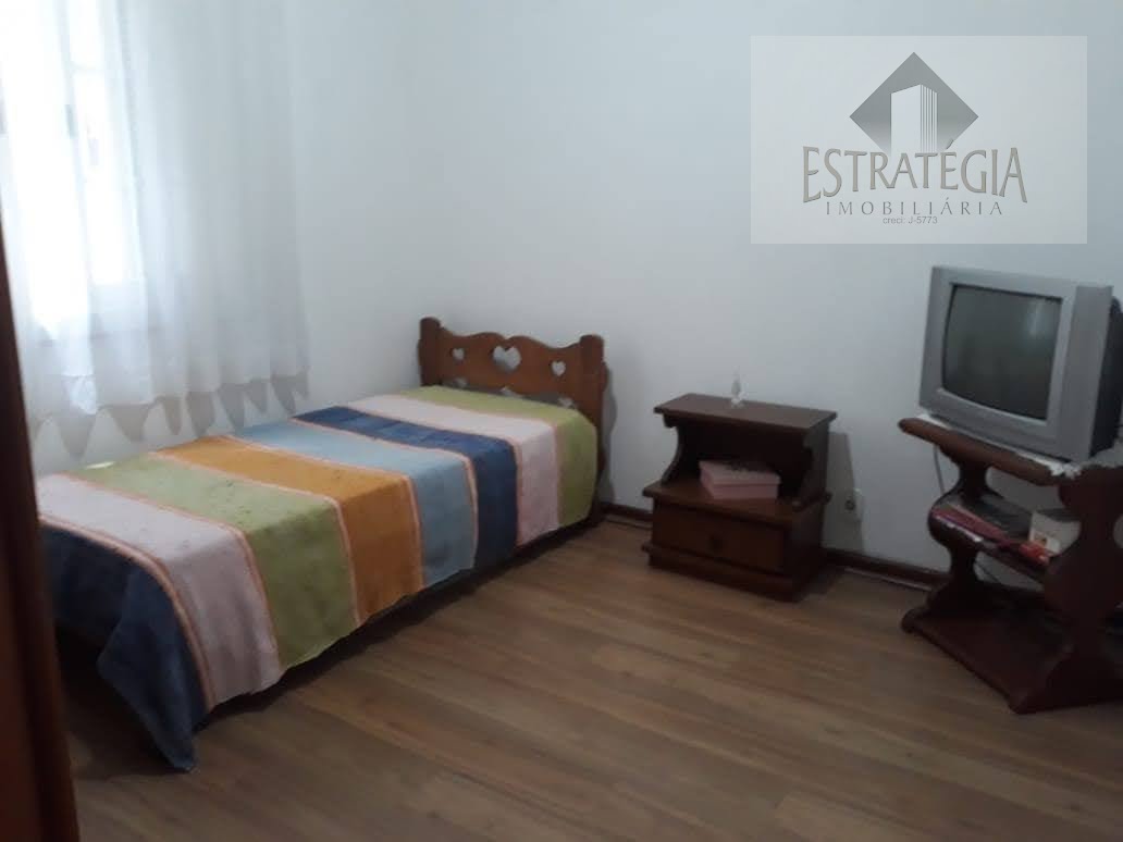Apartamento à venda com 3 quartos, 2 banheiros e 115m² no Centro, Petrópolis (RJ) — foto 8 de 13