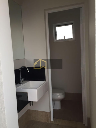 Casa de Condomínio em Alphaville Araguaia  -  Goiânia
