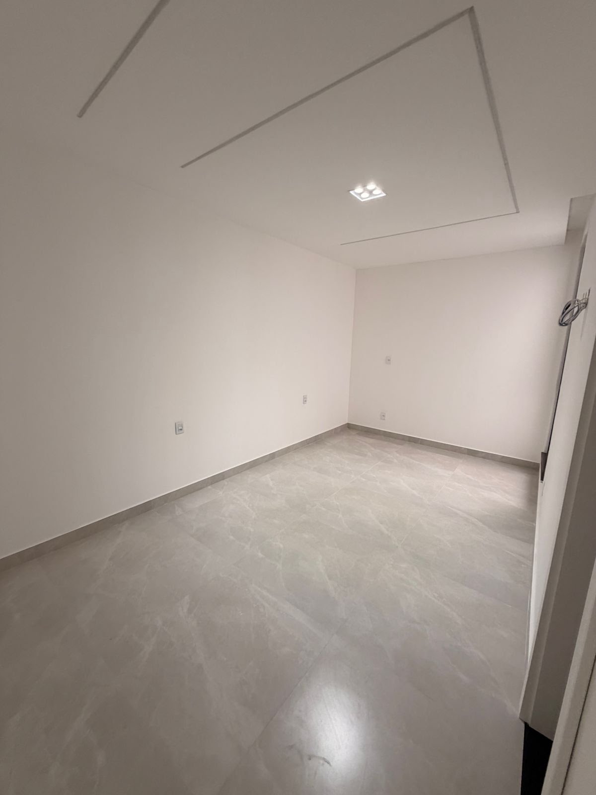 Casa à venda com 3 quartos, 1 suíte e 211m² no Nova Esperança, Feira de Santana (BA) — foto 8 de 30