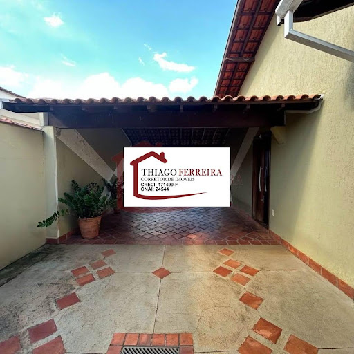 Casa em Jardim Cinelândia  -  Santa Rita do Passa Quatro