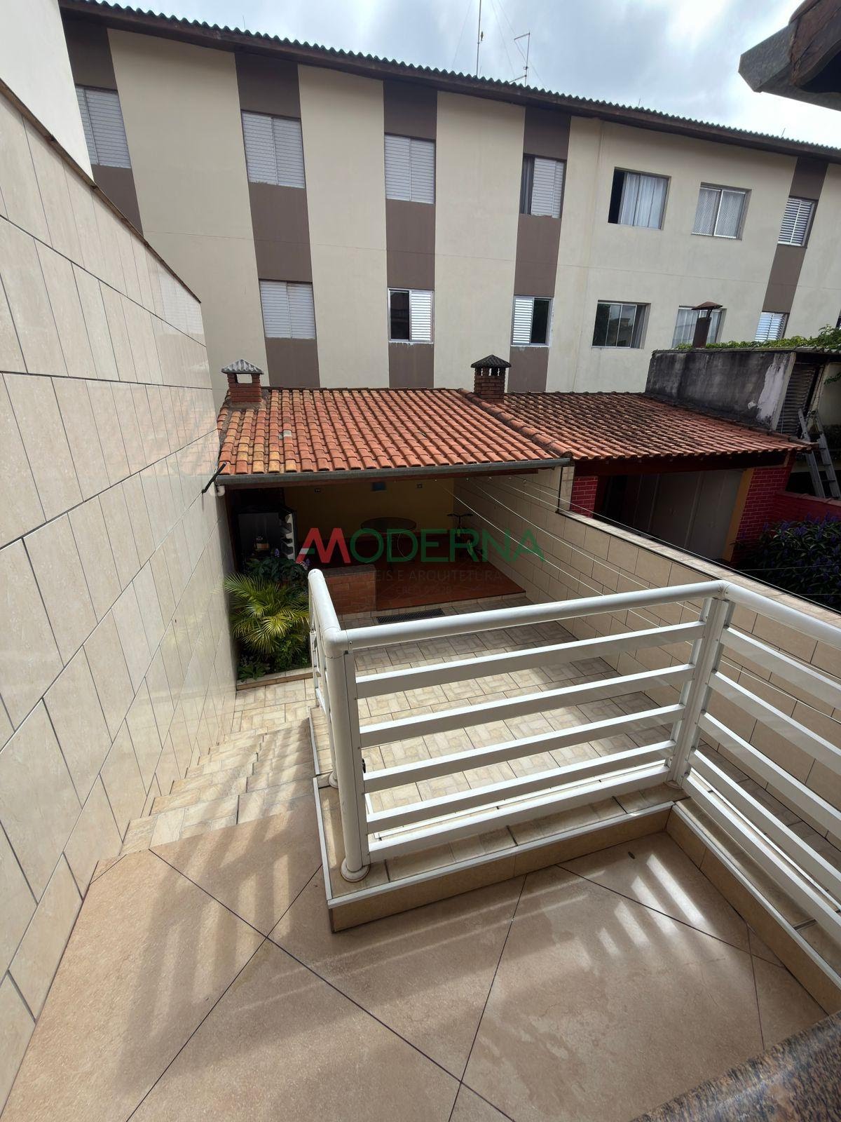 Casa à venda com 3 quartos, 1 suíte, 2 vagas e 174m² no Paulicéia, São Bernardo do Campo (SP) — foto 9 de 15
