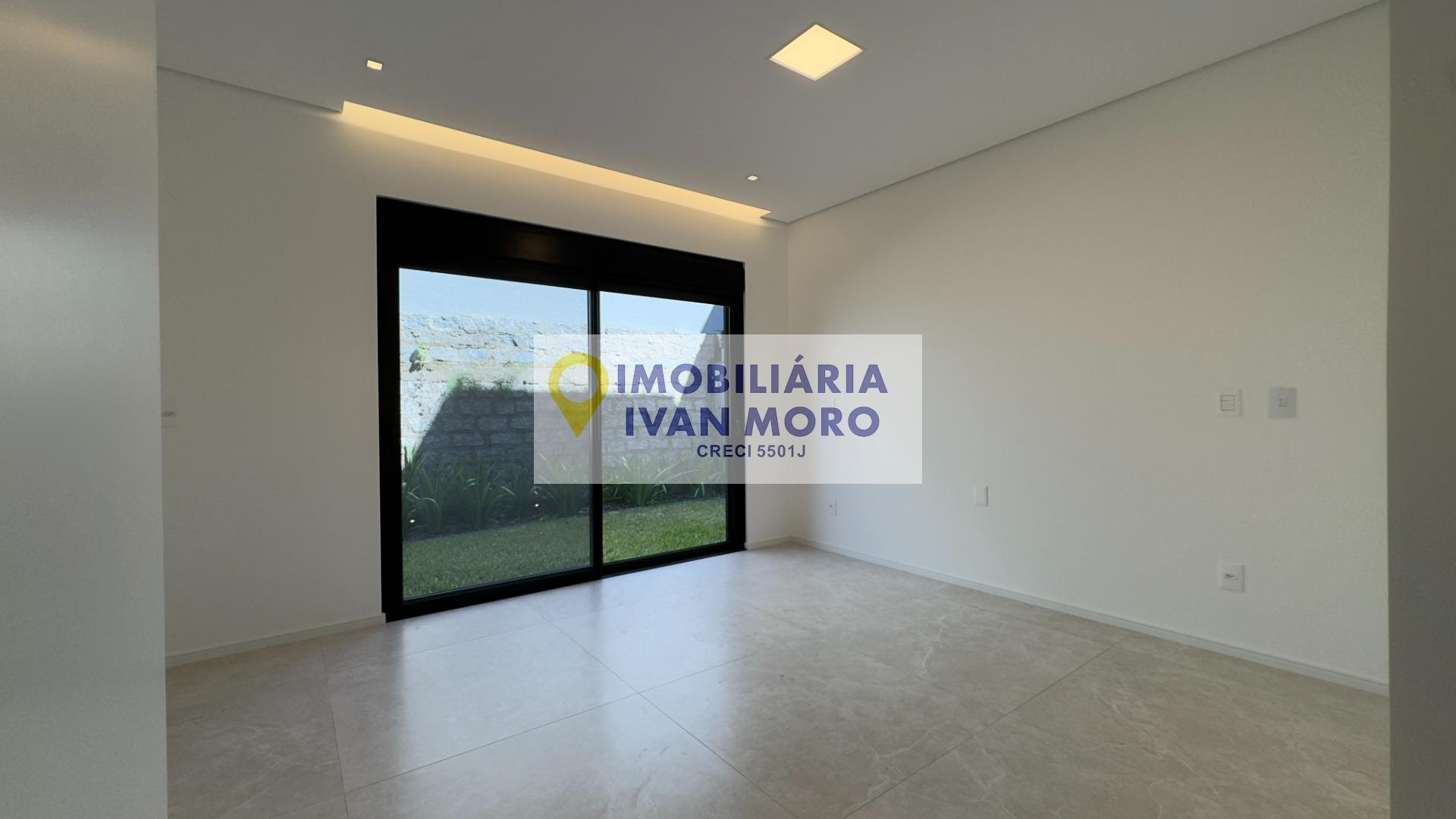 Casa à venda com 5 quartos, 5 suítes, 4 vagas e 467m² no Lagoa da Conceição, Florianópolis (SC) — foto 12 de 30