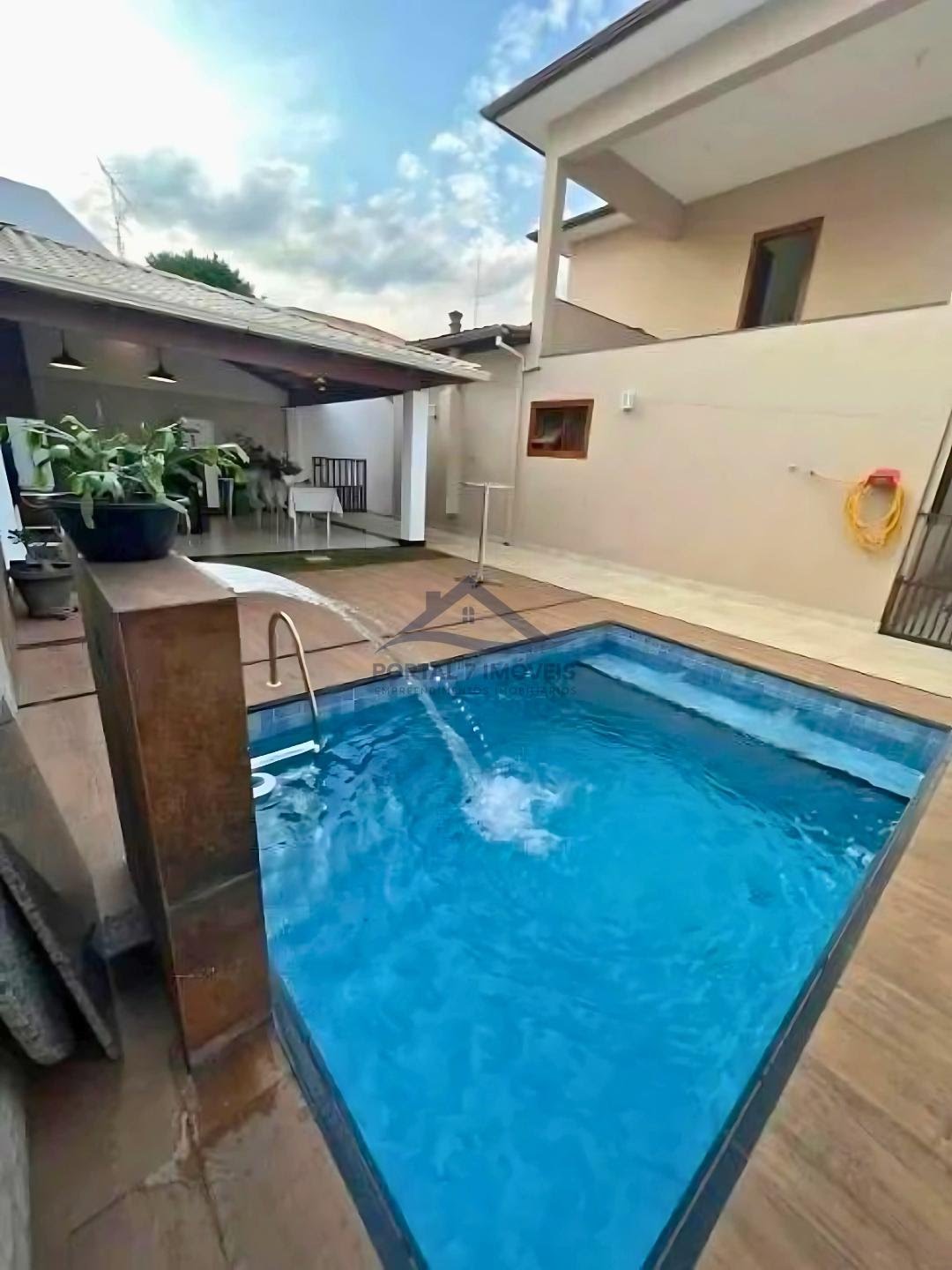 Casa à venda com 4 quartos, 2 suítes, 4 vagas e 225m² no Jardim Arizona, Sete Lagoas (MG) — foto 15 de 15