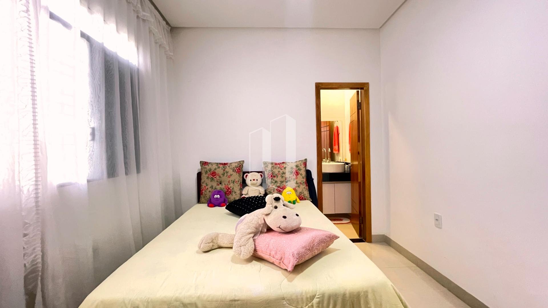 Casa à venda com 3 quartos, 2 suítes, 3 vagas e 210m² no Residencial Marília, Senador Canedo (GO) — foto 28 de 30