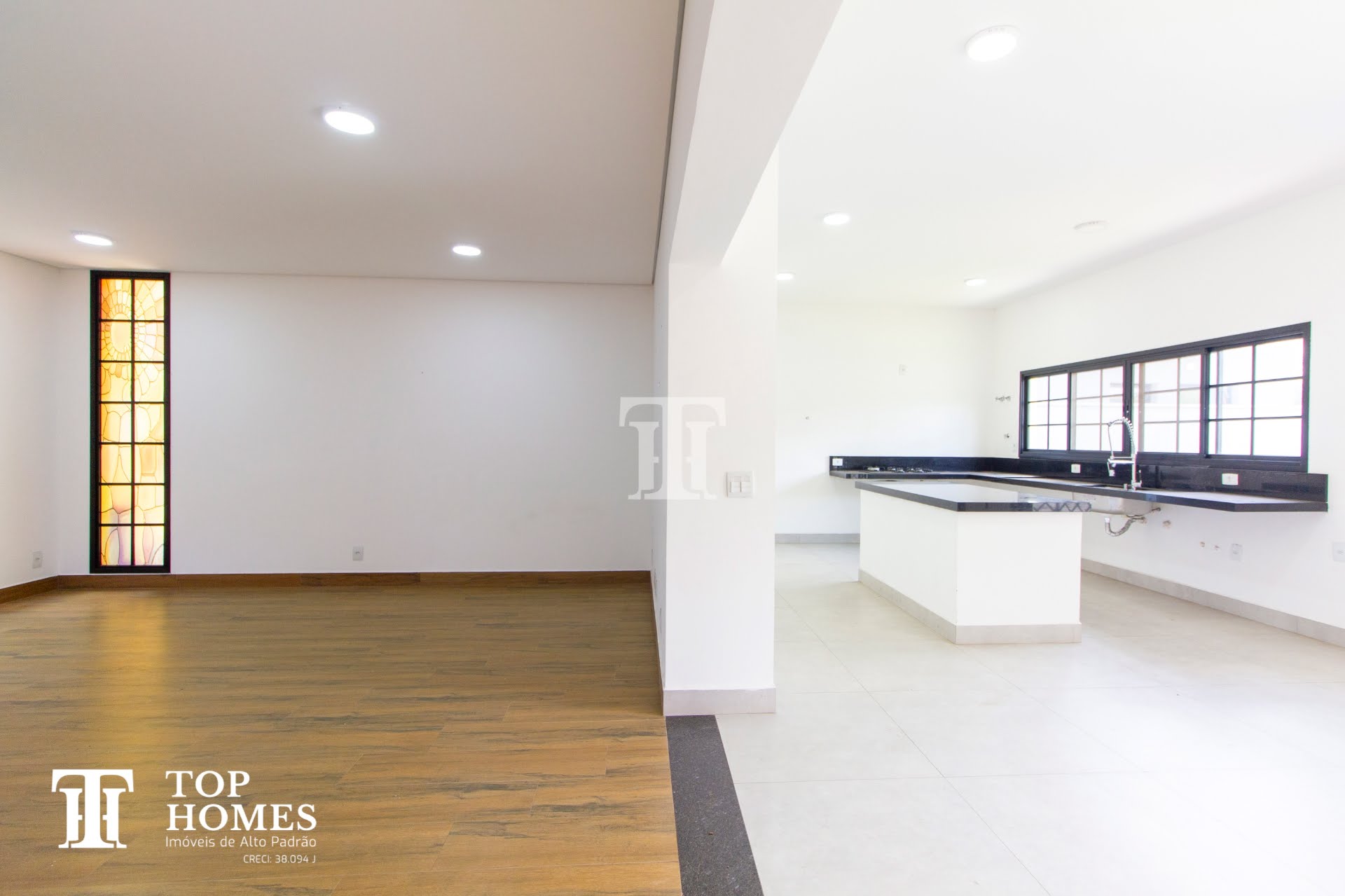Casa/imóvel de alto padrão à venda no condomínio Reserva dos Vinhedos em Louveira/SP