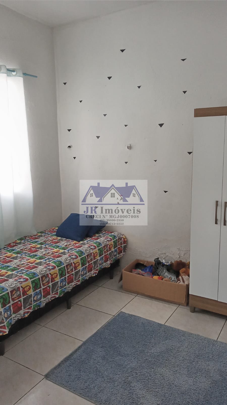 Casa à venda com 4 quartos, 1 banheiro e 1 vaga no Rebourgeon, Itajubá (MG) — foto 2 de 14