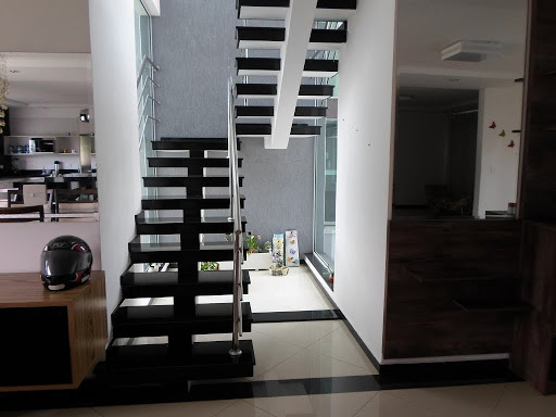 Casa de Condominio em Parque Residencial Itapeti  -  Mogi das Cruzes
