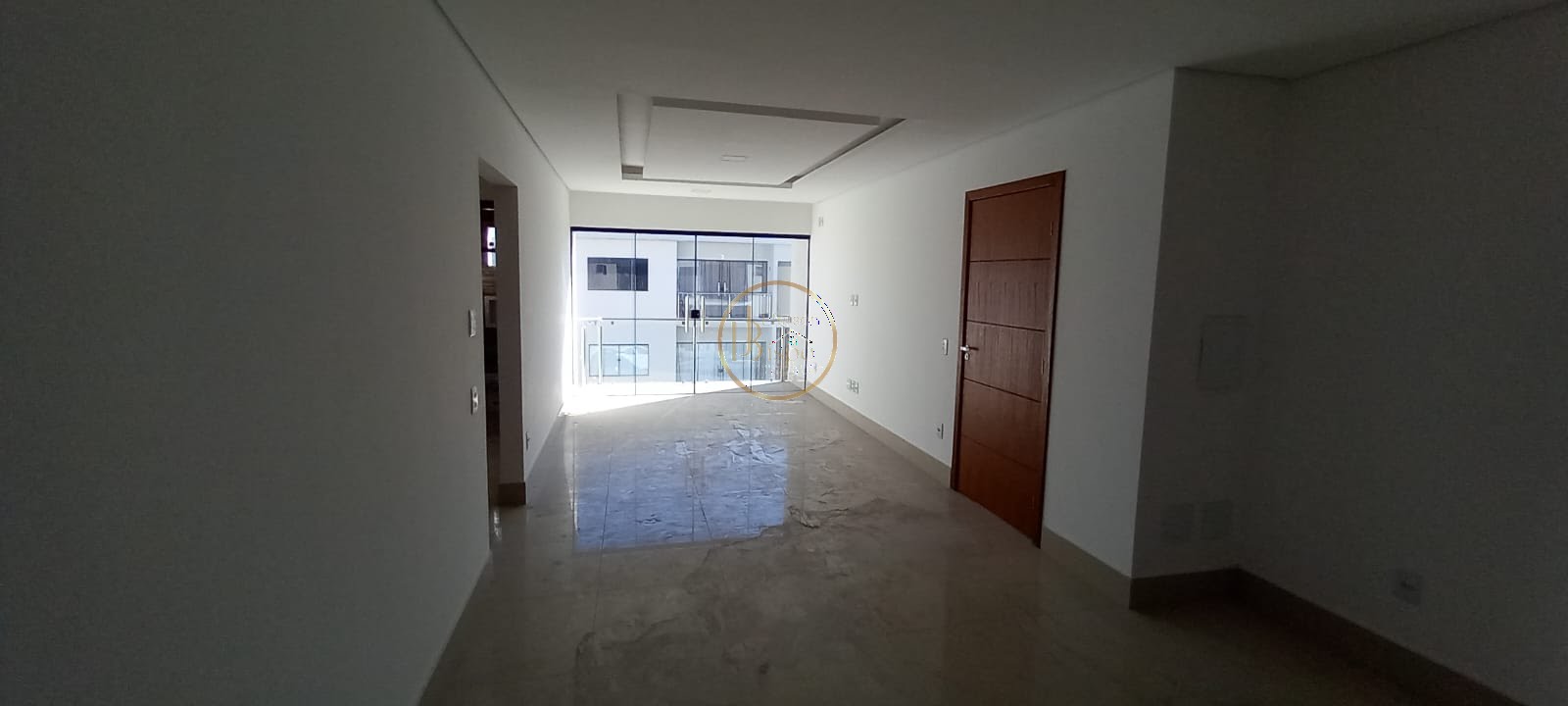 Apartamento à venda com 3 quartos, 1 suíte, 1 vaga e 102m² no Centro, Porto Seguro (BA) — foto 3 de 6
