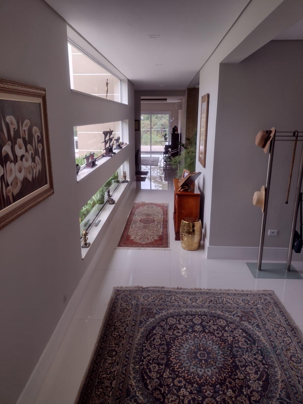 Casa à venda com 3 suítes, 3 vagas e 630m² no Condominio Arujazinho I II III, Arujá (SP) — foto 16 de 30