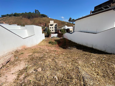 Lote no Residencial Bethânia  -  Santana do Paraíso
